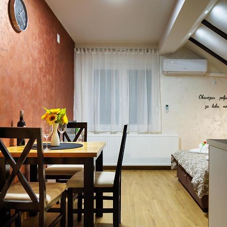 Apartmani Nina Galambóc Kültér fotó